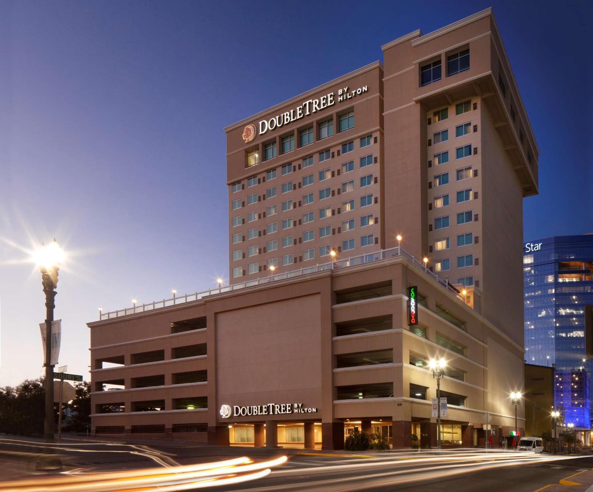 Doubletree By Hilton El Paso Downtown Hotel Exterior photo